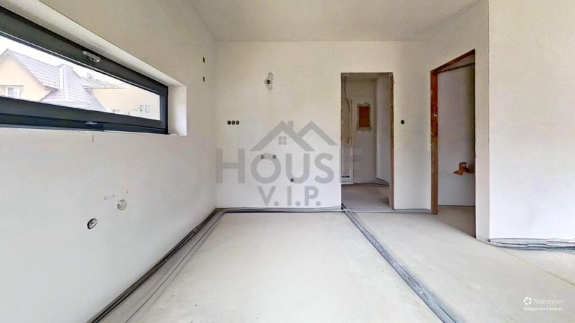 Prodej bytu 3+kk, Praha - Újezd nad Lesy, Lišická, 73 m2