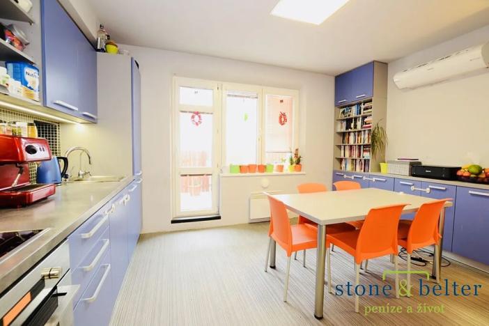 Prodej bytu 1+1, Praha - Vysočany, Kolbenova, 80 m2