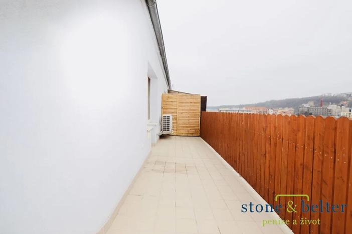 Prodej bytu 1+1, Praha - Vysočany, Kolbenova, 80 m2