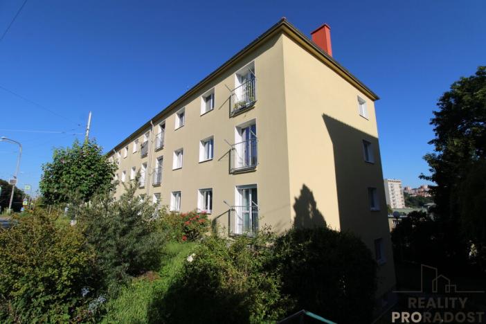 Pronájem bytu 1+1, Zlín, Štefánikova, 39 m2
