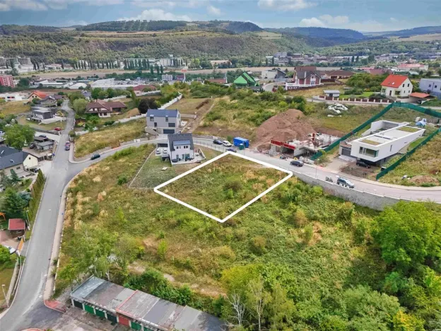 Prodej pozemku pro bydlení, Beroun, 810 m2