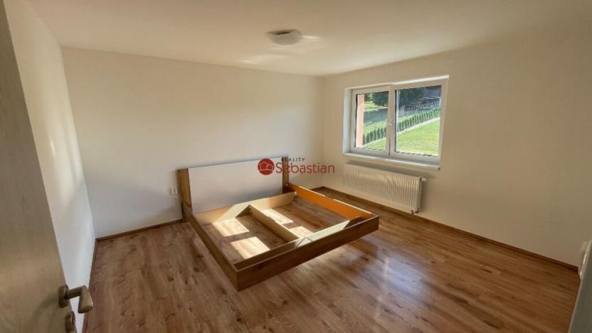 Pronájem bytu 3+kk, Chyjice, 74 m2