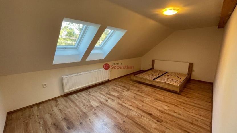 Pronájem bytu 3+kk, Chyjice, 74 m2