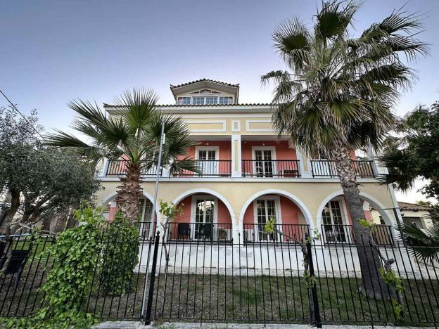 Prodej ubytování, Laganas, Zakynthos, Jónské Ostrovy, Řecko, 280 m2