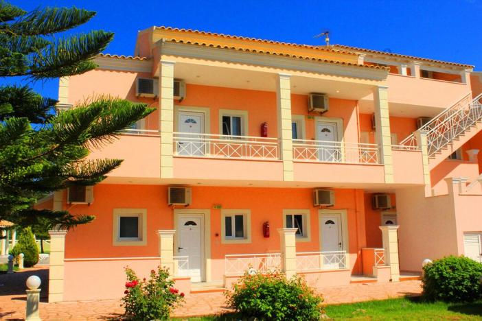 Prodej ubytování, Korfu, Jónské Ostrovy, Řecko, 490 m2