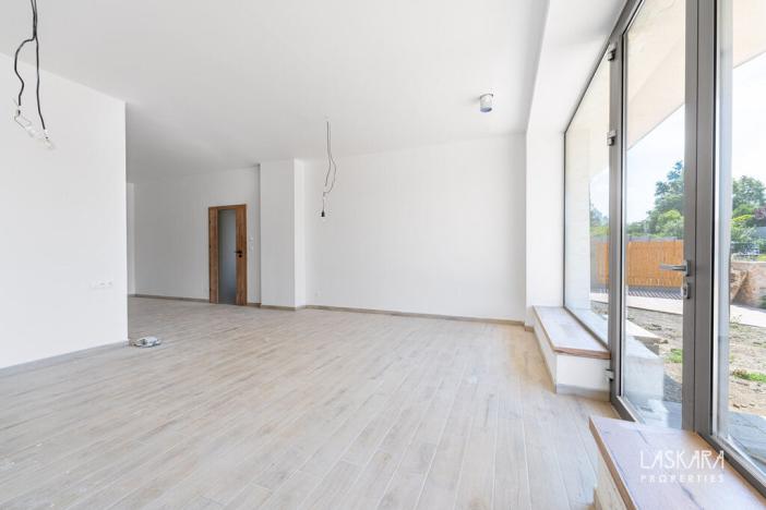 Pronájem obchodního prostoru, Úvaly, Pražská, 99 m2