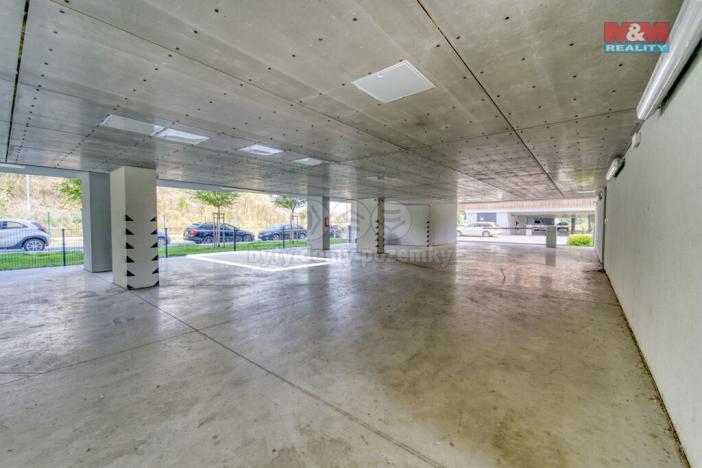 Pronájem garážového stání, Plzeň, Kartónová, 15 m2