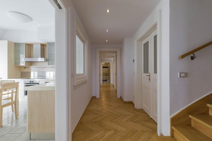 Pronájem bytu 5+1, Praha - Malá Strana, Újezd, 286 m2