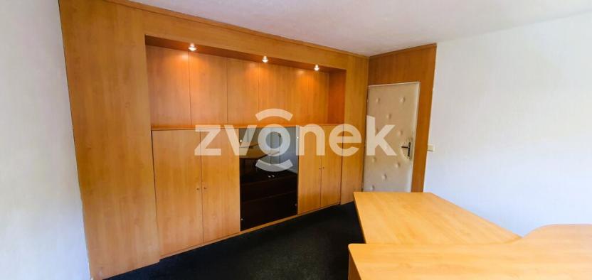 Pronájem kanceláře, Zlín, 90 m2