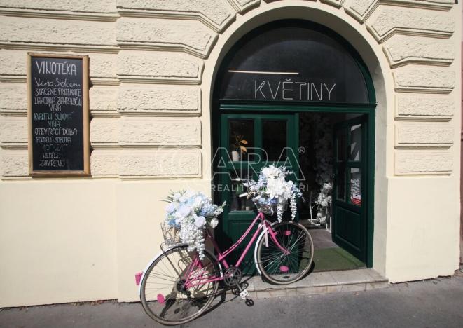 Pronájem obchodního prostoru, Praha, Kodaňská, 70 m2