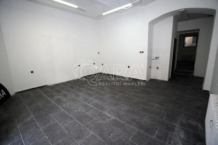 Pronájem obchodního prostoru, Praha, Kodaňská, 70 m2