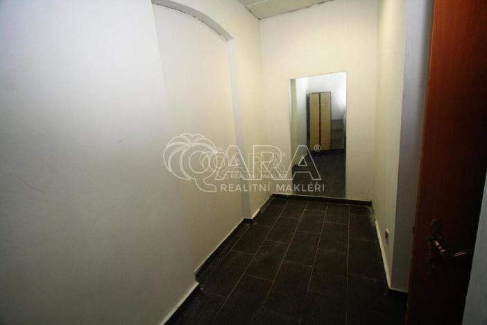 Pronájem obchodního prostoru, Praha, Kodaňská, 70 m2