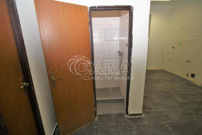 Pronájem obchodního prostoru, Praha, Kodaňská, 70 m2