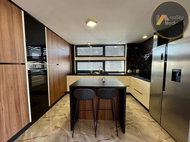 Pronájem bytu 4+kk, Vysoký Újezd, Rochlova, 119 m2