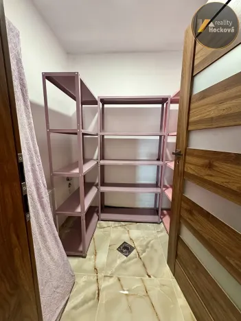 Pronájem bytu 4+kk, Vysoký Újezd, Rochlova, 119 m2