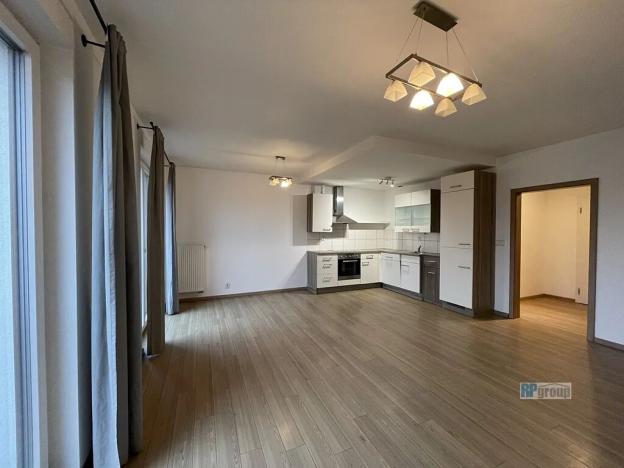 Pronájem bytu 1+kk, Zbuzany, Na Návsi, 42 m2