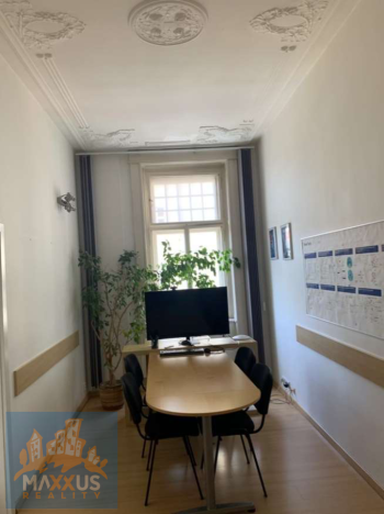 Pronájem kanceláře, Praha - Vinohrady, Chrudimská, 325 m2