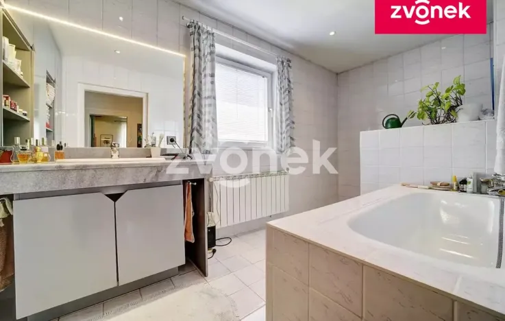 Prodej rodinného domu, Zlín - Kostelec, Přehradní, 192 m2