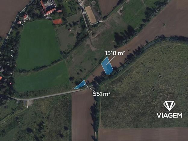 Prodej pole, Praha, 2069 m2