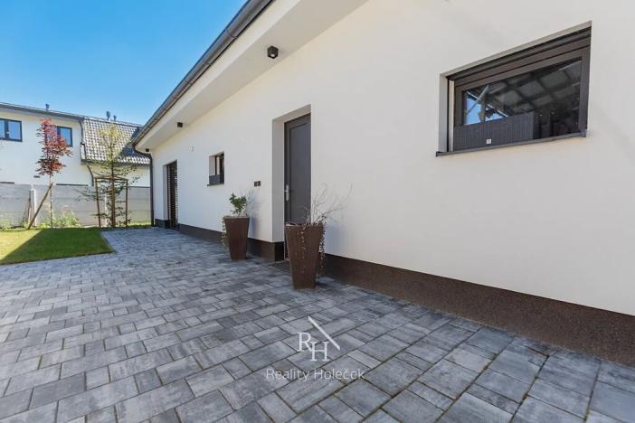 Prodej rodinného domu, Dolany, 160 m2