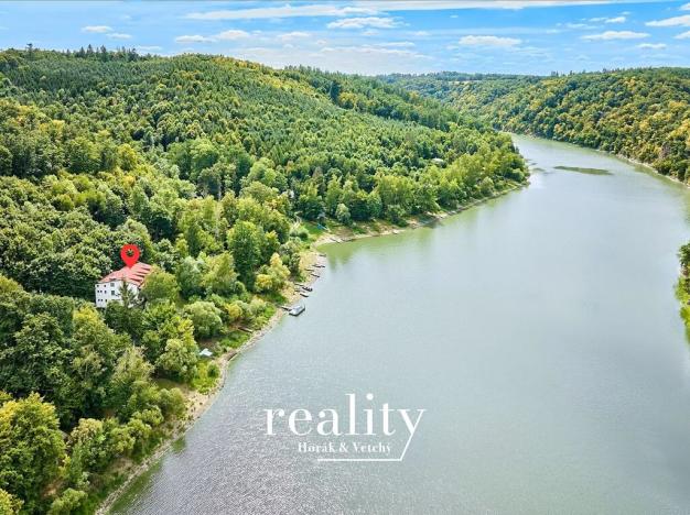 Prodej chaty, Bítov, 300 m2