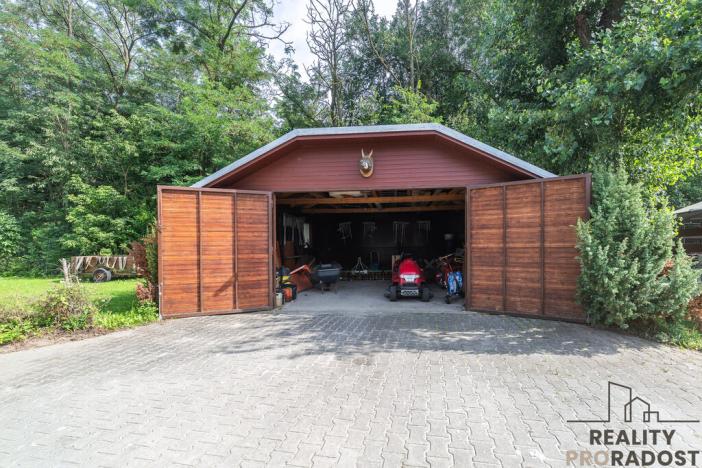 Prodej komerční nemovitosti, Brno - Holásky, Písníky, 2728 m2