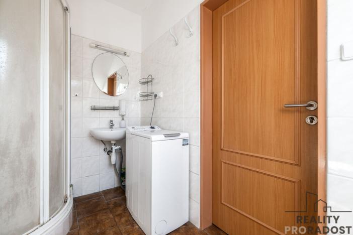 Prodej komerční nemovitosti, Brno - Holásky, Písníky, 2728 m2