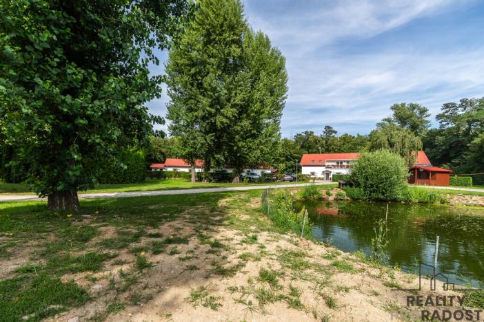 Prodej komerční nemovitosti, Brno - Holásky, Písníky, 2728 m2