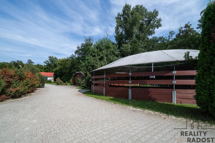 Prodej komerční nemovitosti, Brno - Holásky, Písníky, 2728 m2