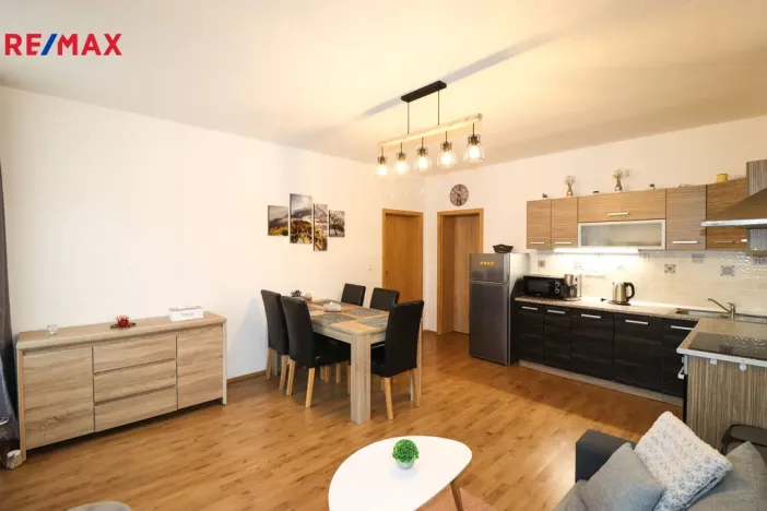 Prodej apartmánu, Vejprty, Úzká, 58 m2
