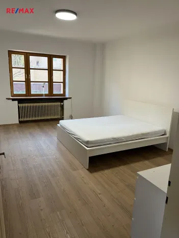 Pronájem bytu 2+kk, Praha - Modřany, Vojtova, 61 m2