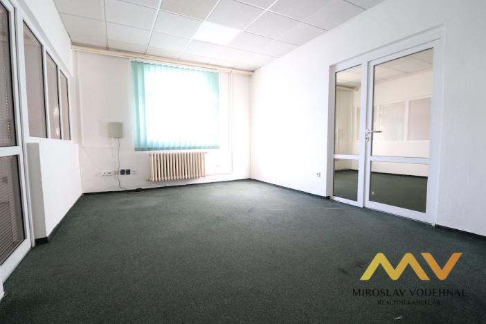Pronájem kanceláře, Hradec Králové - Slezské Předměstí, Bieblova, 35 m2