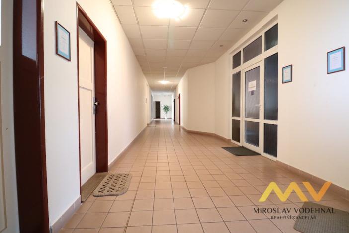 Pronájem kanceláře, Hradec Králové - Slezské Předměstí, Bieblova, 35 m2