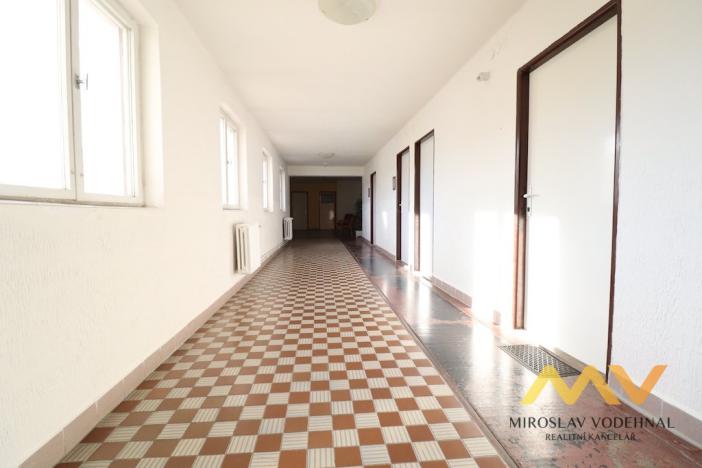 Pronájem kanceláře, Hradec Králové - Slezské Předměstí, Bieblova, 35 m2