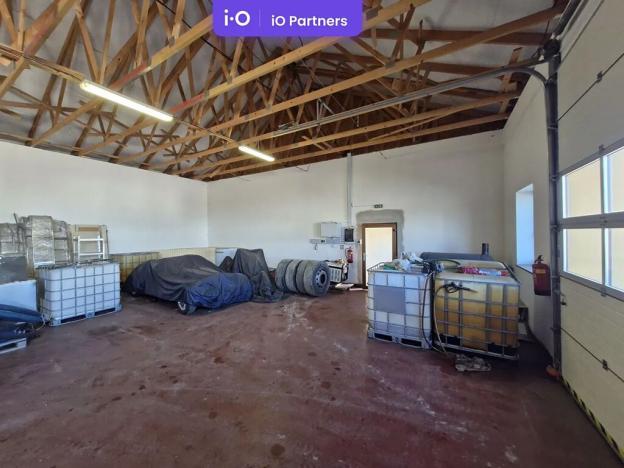 Prodej výrobních prostor, Břeclav, Široký dvůr, 12400 m2