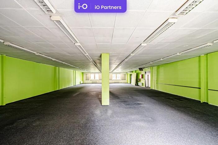 Pronájem výrobních prostor, Nymburk, U Početky, 2000 m2