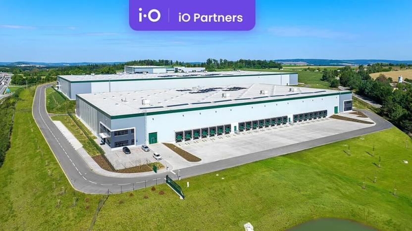 Pronájem skladu, Ostředek, 20570 m2