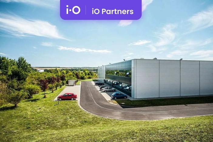 Pronájem skladu, Chlumčany, 20986 m2