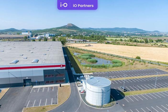 Pronájem skladu, Lovosice, Lukavecká, 6418 m2