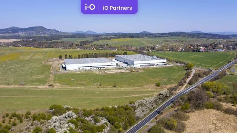 Pronájem skladu, Česká Lípa, 11741 m2