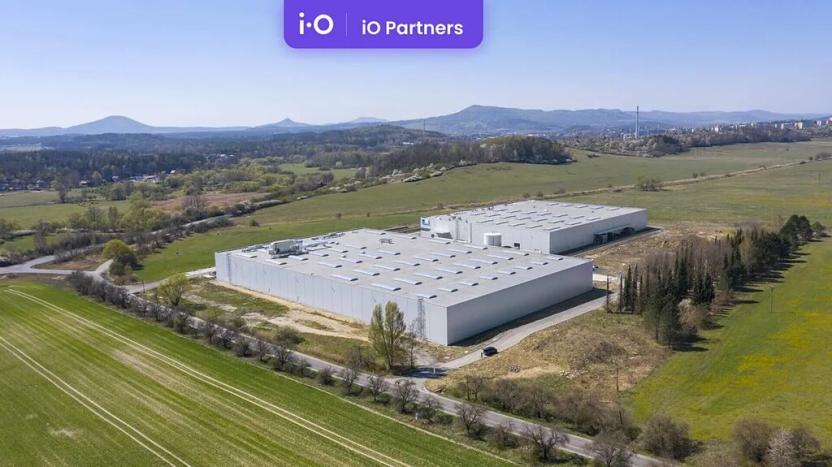 Pronájem skladu, Česká Lípa, 11741 m2