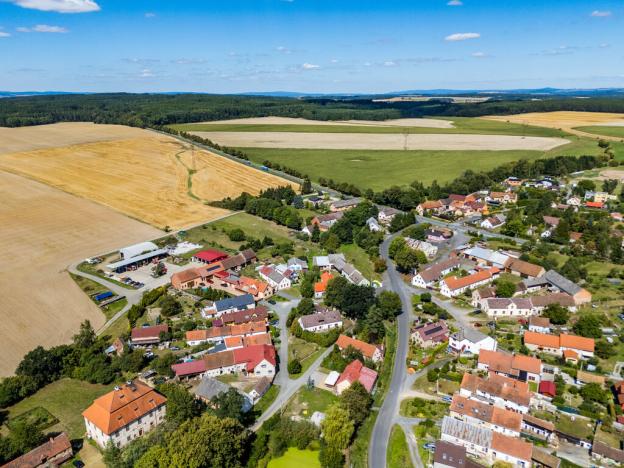 Prodej rodinného domu, Bor - Holostřevy, 270 m2