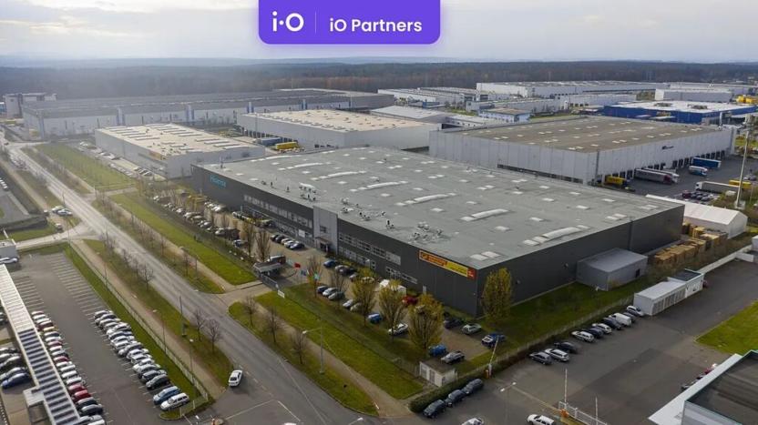 Pronájem skladu, Plzeň, Folmavská, 7632 m2