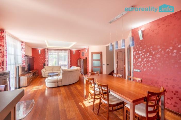 Prodej rodinného domu, Libeř - Libeň, 270 m2