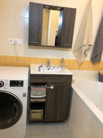 Pronájem bytu 2+kk, Praha, U Hostavického potoka, 51 m2