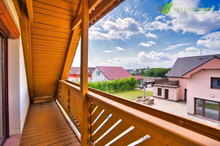 Prodej rodinného domu, Lužice, 190 m2