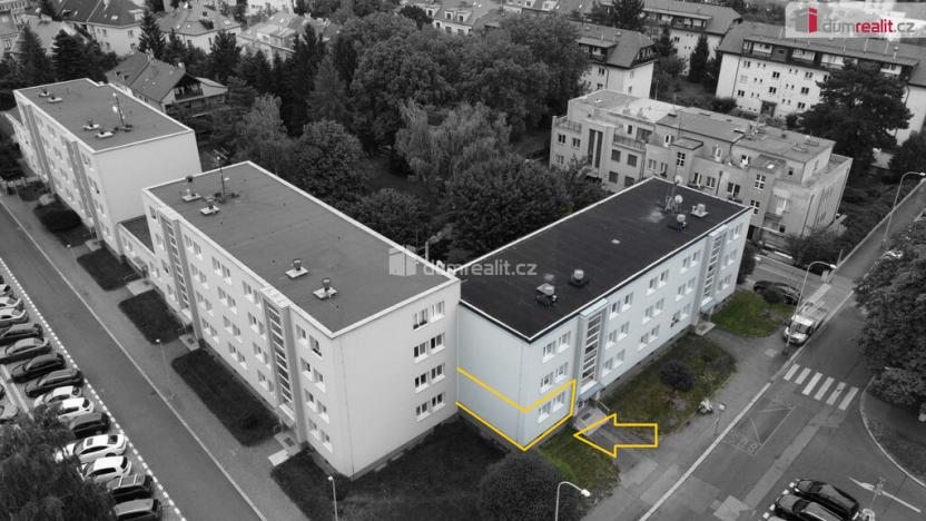 Pronájem bytu 2+kk, Praha - Břevnov, U vojenské nemocnice, 77 m2