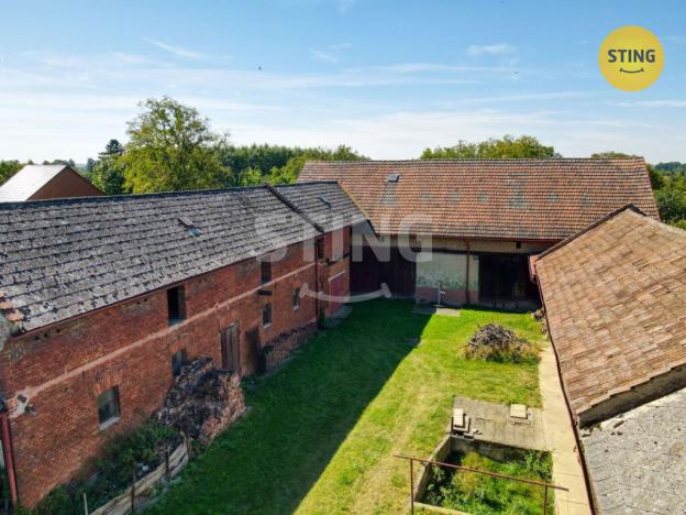 Prodej zemědělské usedlosti, Prosenice, Na Návsi, 173 m2