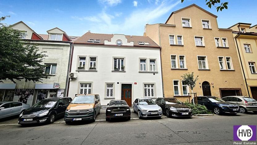 Prodej bytu 4+kk, Praha, Na hroudě, 90 m2