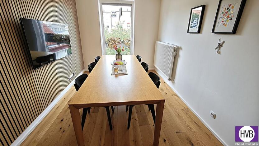 Prodej bytu 4+kk, Praha, Na hroudě, 90 m2